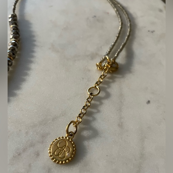 Statement Necklace - Fashion Jewelry - Picture 3 of 4